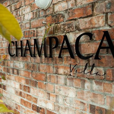 Champaca Villa - Гулу-Ланґат Екстер'єр фото
